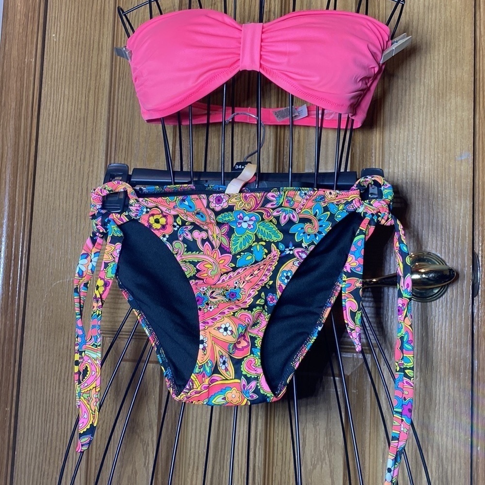 Victoria’s secret’s bikini bottom🏖​​​ - Picture 7 of 7